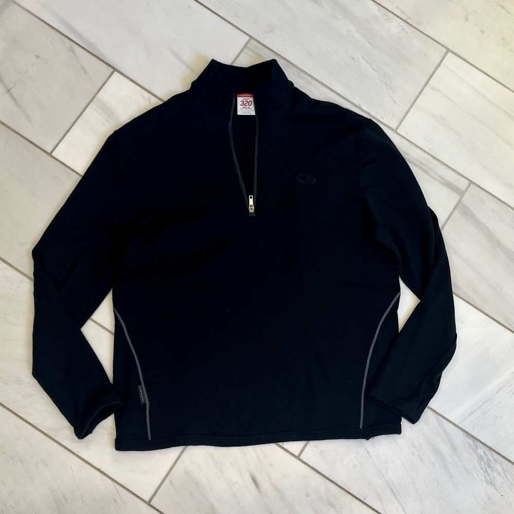 Icebreaker quarter zip 320 weight black men’s medium sweater